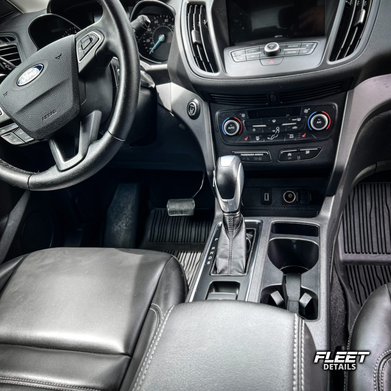Skilled Silver Ford Edge from Fleet Details