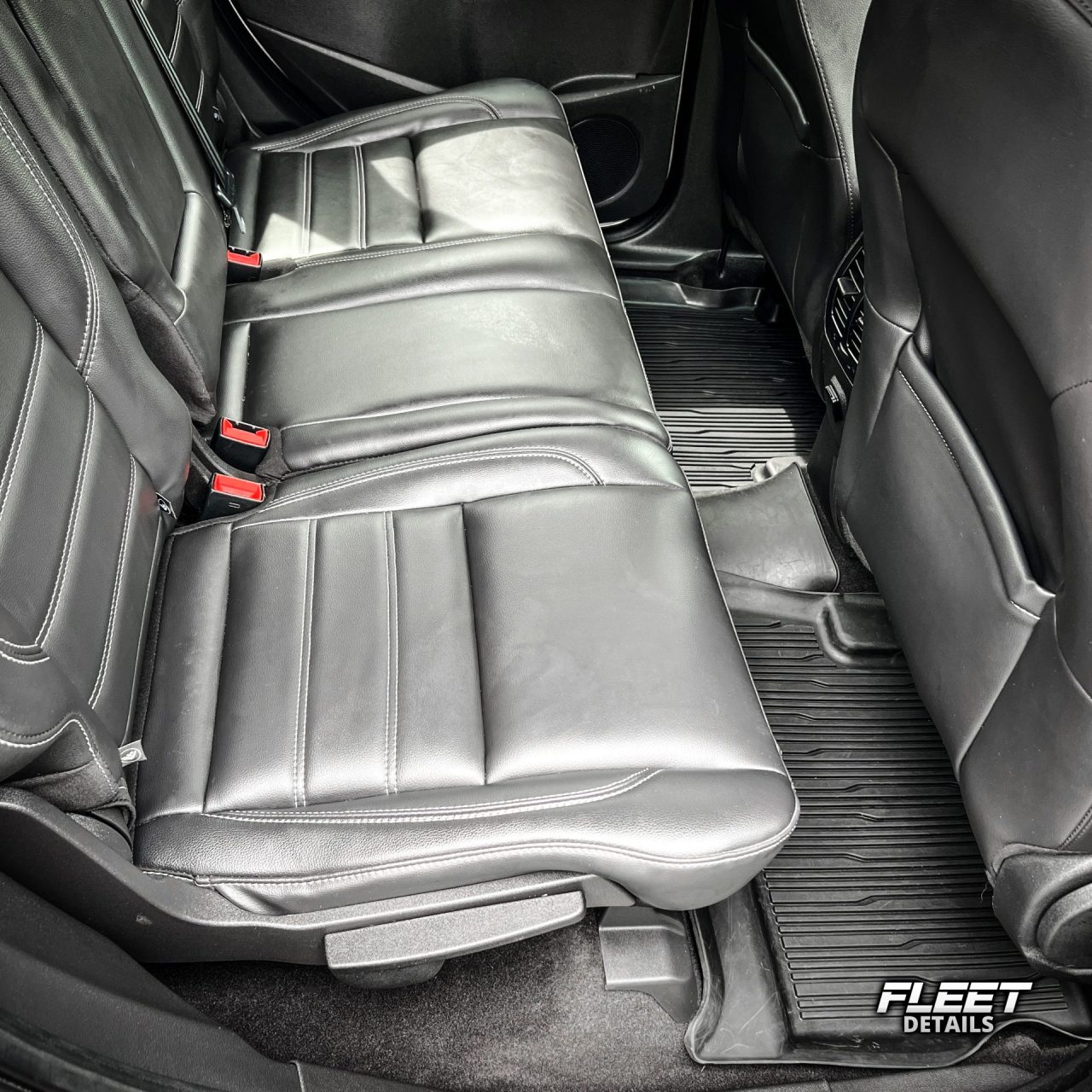 Complete Silver Ford Edge program by Fleet Details for Rockford residents